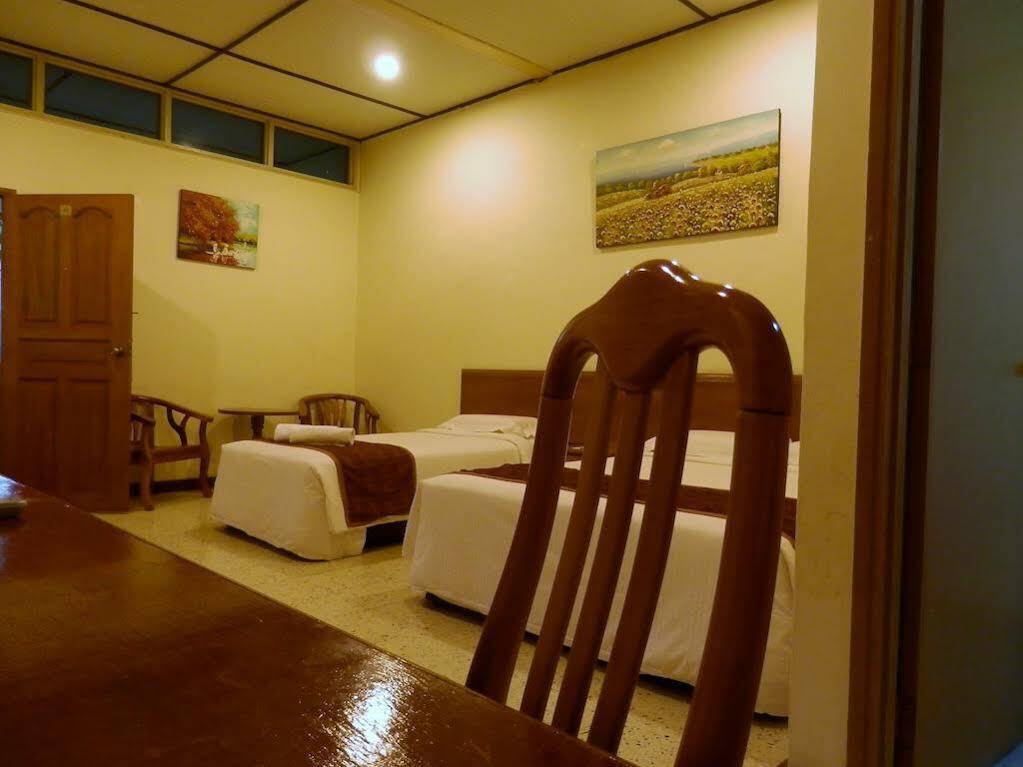 Hotel Felda Residence Tekam , Ppp Tun Razak Kampong Sungai Batu エクステリア 写真